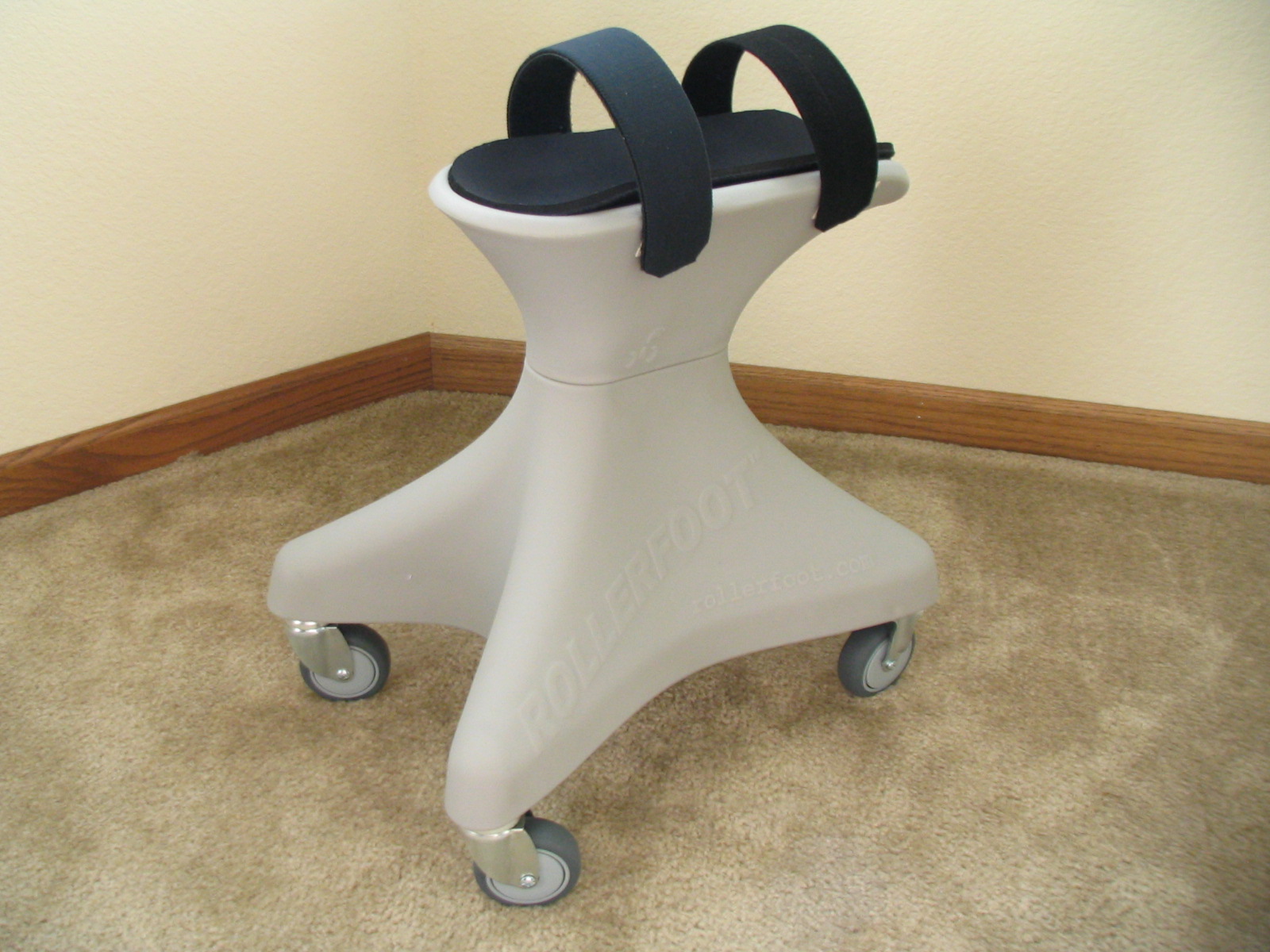 RollerFoot Knee Walker Crutches