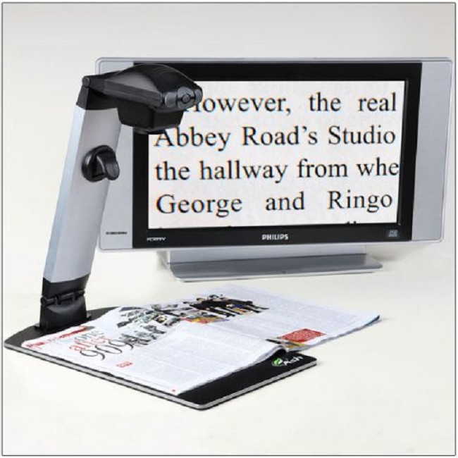 Prisma AF Desktop Video Magnifier for Low Vision