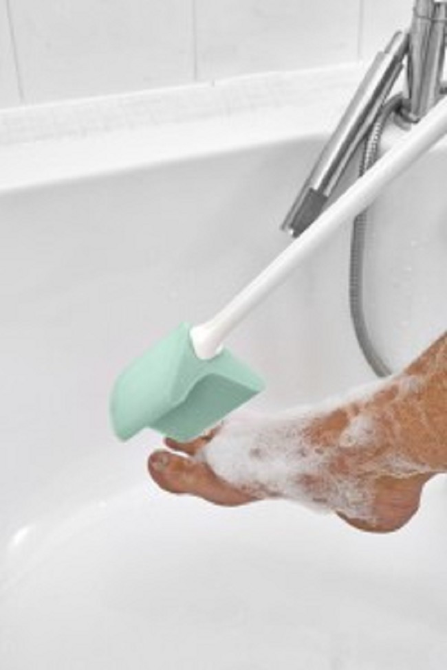 ComfiGrip NoBend Foot Cleaner with Handle