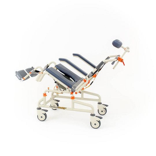 The 5 Best Shower Commode Chairs for Adults [Updated for 2022]