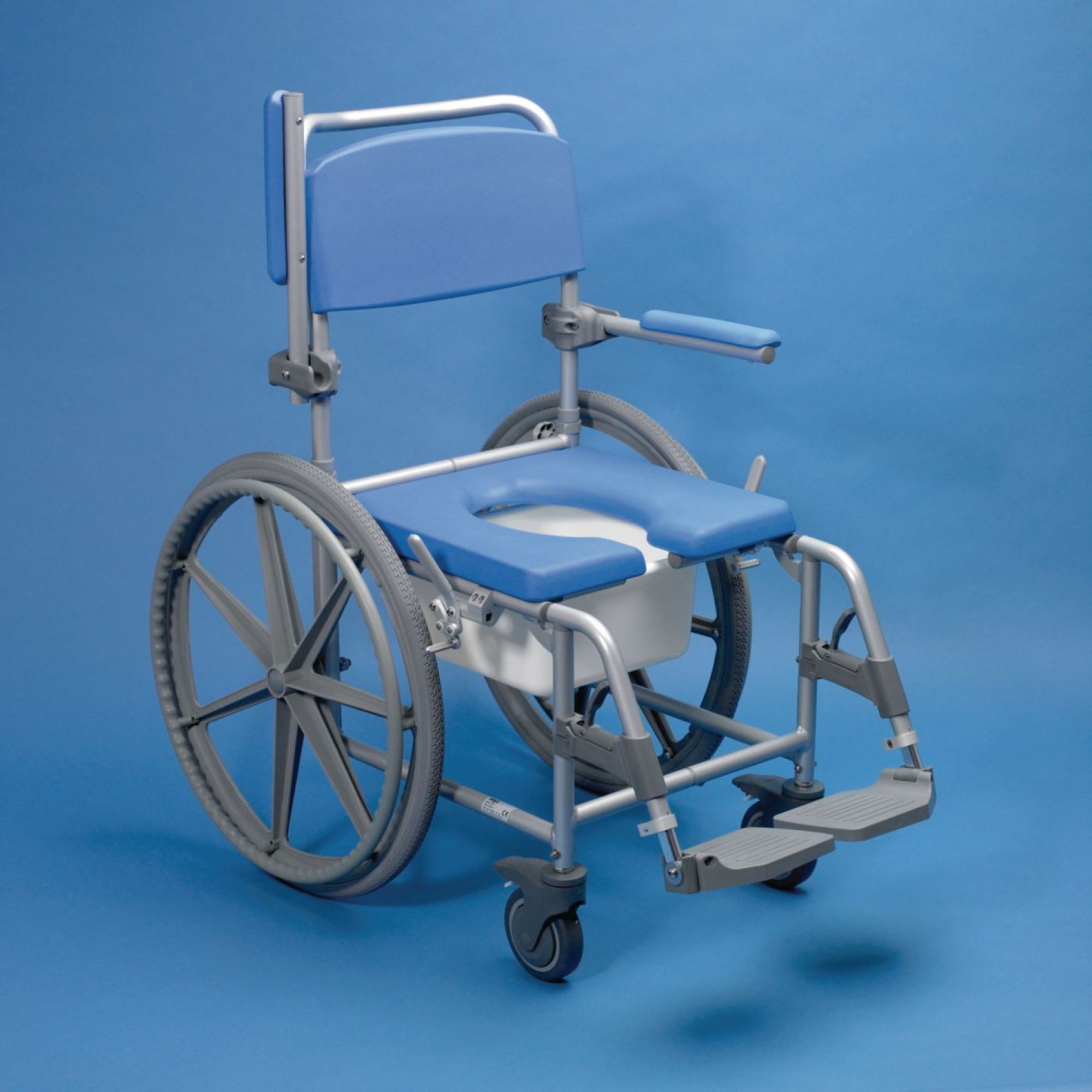 Self propelled store mobile shower commode