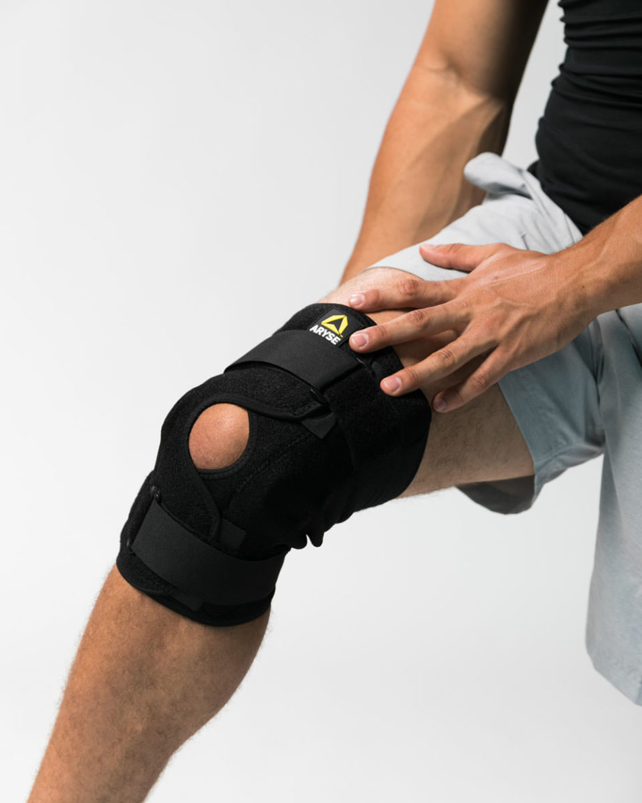 PURESPEED Hinged Knee Brace by ARYSE