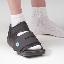 flat surgical shoe