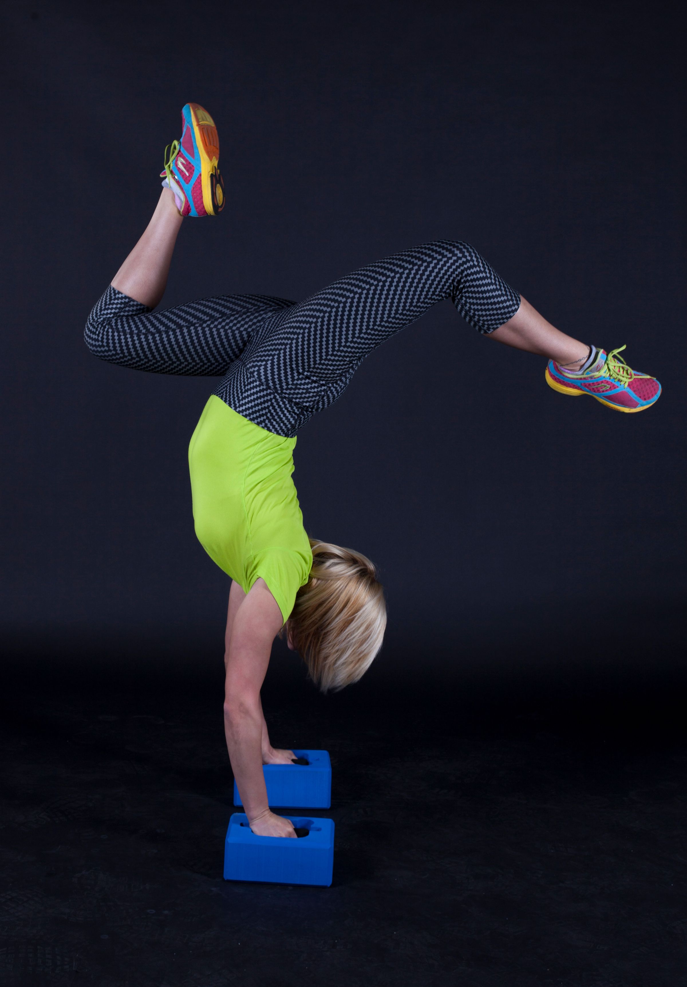 yoga blocks with handles