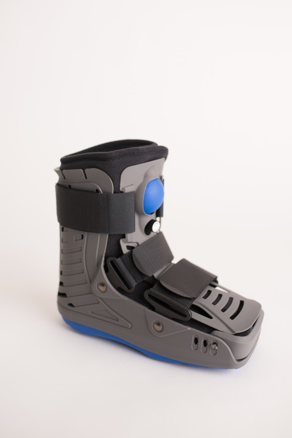 AirMaxx CAM Walker Boot Low Top FREE Shipping