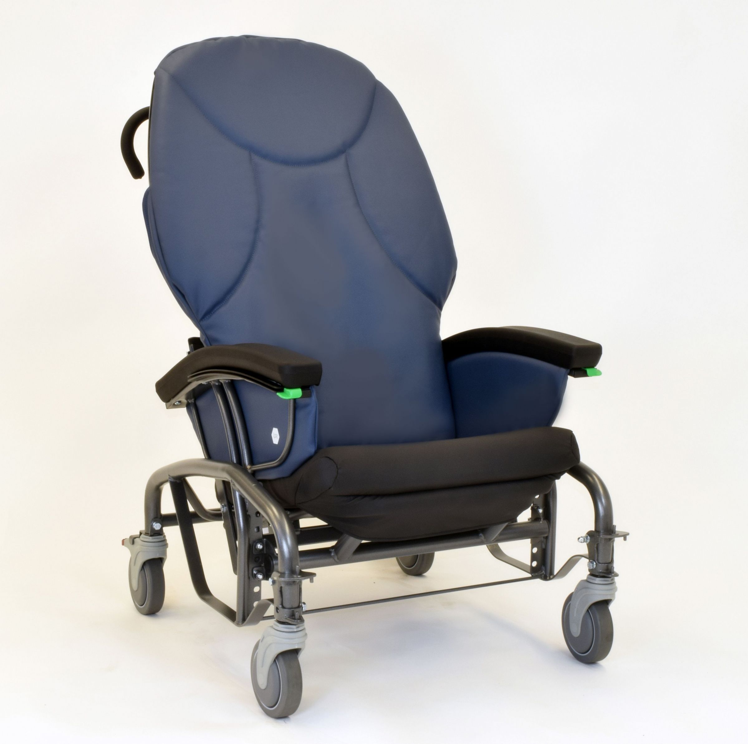 Reclining DynErgo Scoot Geri Chair by Optima
