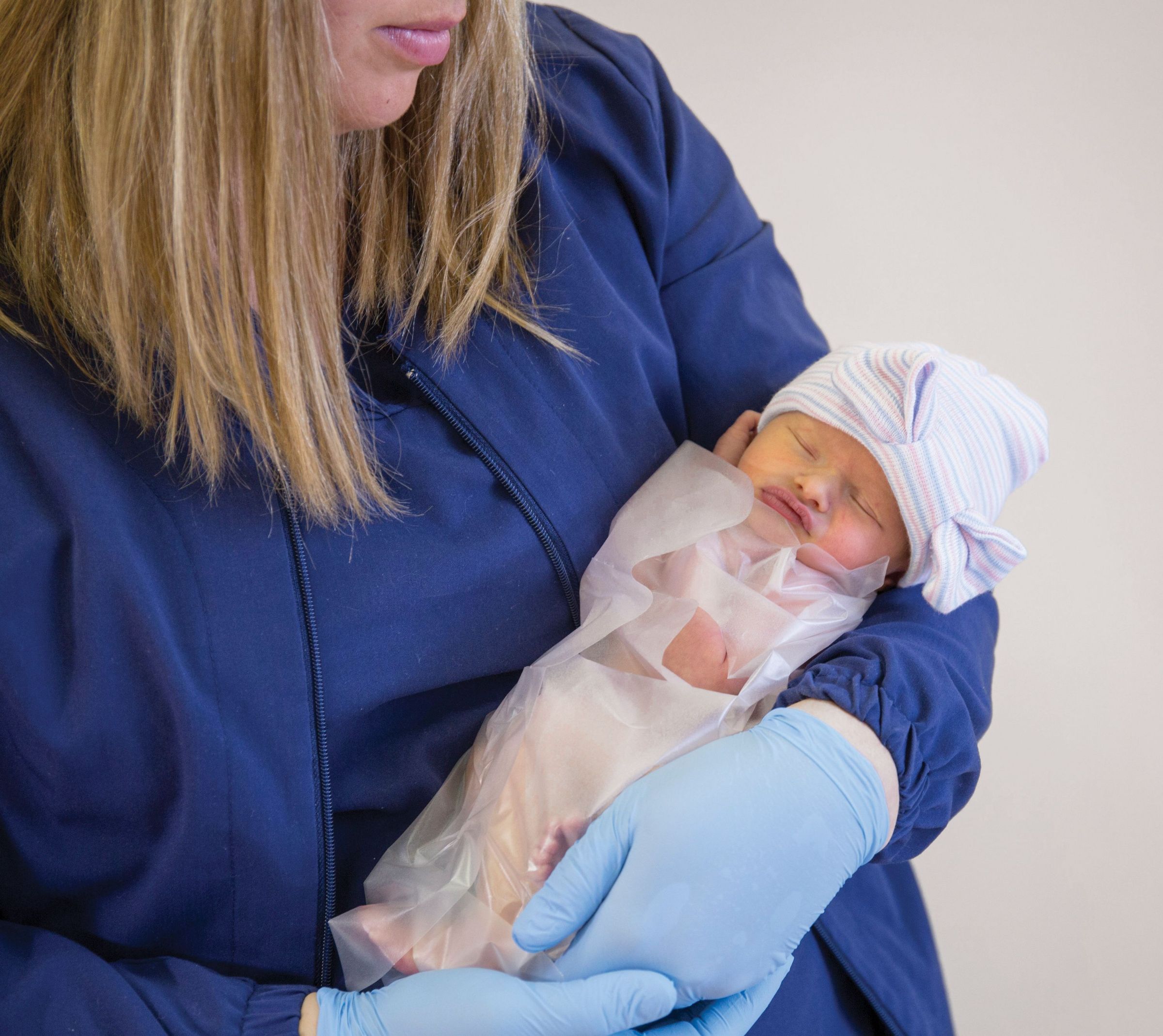 Temperature Regulating Transport Blanket for Preemies by Bionix