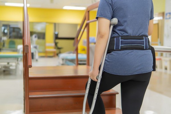 The 5 Best Training Stairs for Physical Therapy - [Updated for 2021]