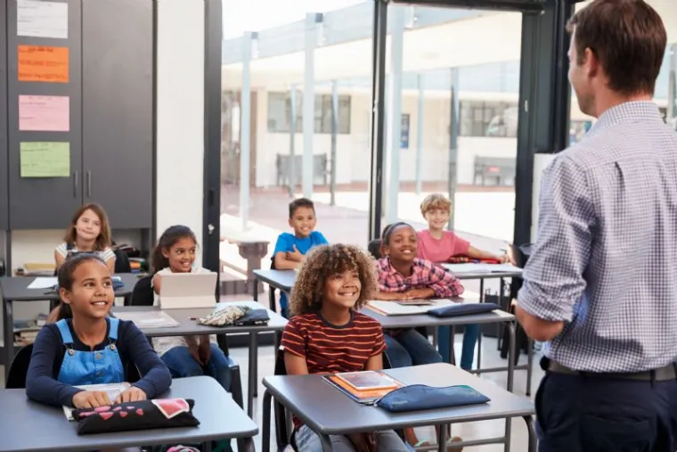 The Best No-Screen Tech Solutions for an Accessible Classroom
