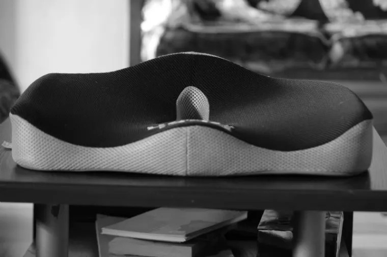 Top 7 Best Coccyx Cushions to Relieve Tailbone Pressure