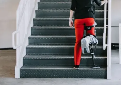 iWALK 3.0 Review: Hands-Free Crutch