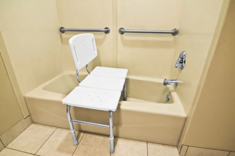 5 Best Bathtub Transfer Benches