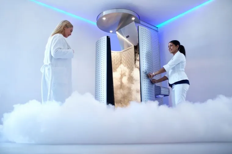 Cryotherapy 101: What Is It & How Does it Work?