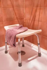 Top 8 Best Heavy-Duty Shower Chairs for Safer Bathing Support