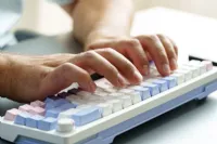 How Do Color-Coded Keyboards Help With Typing and Learning?