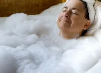 5 Best Walk-In Bathtubs