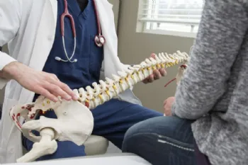 Top 5 Traction Tables for Spinal Decompression Therapy