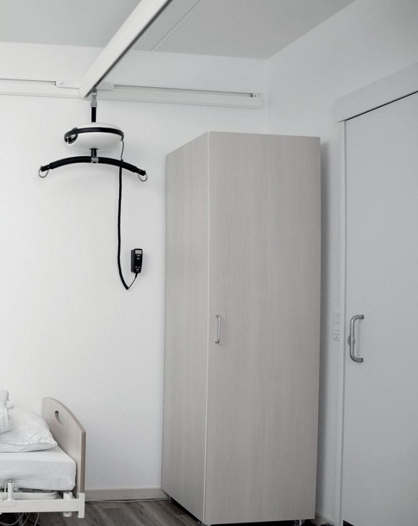 BestCare Wall Mounted Lift System