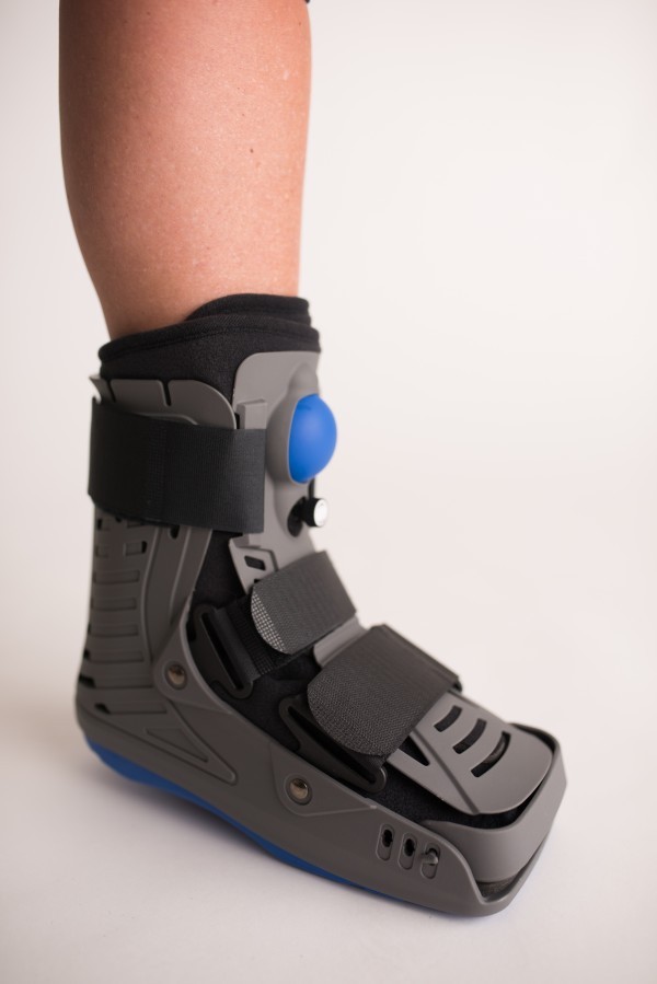 AirMaxx CAM Walker Boot Low Top FREE Shipping