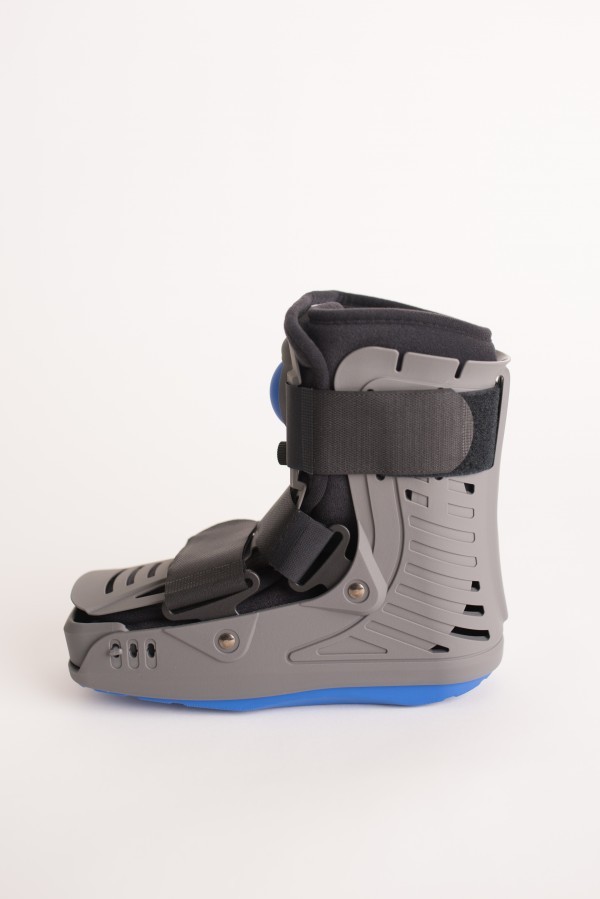 AirMaxx CAM Walker Boot Low Top FREE Shipping