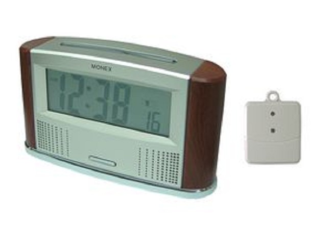 Atomic Talking Clock with Temperature Sensor
