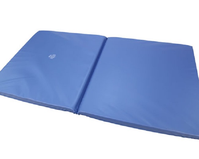 fold 2 colour