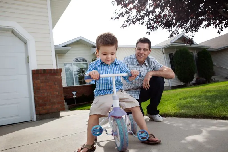 father-and-son-tricycle
