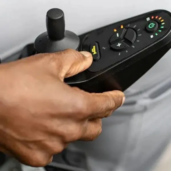 Zoomer Chair vs Zinger Chair