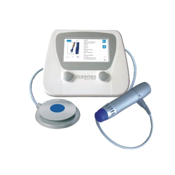 Compact shockwave therapy machine with screen