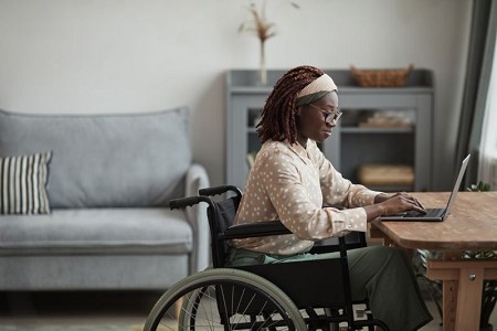woman-studying-in-wheelchair
