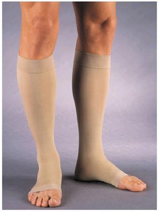 https://www.rehabmart.com/include-mt/img-resize.asp?path=/imagesfromrd/BSN-114748-Jobst%20Relief%20Open%20Toe%20Knee%20High%20Firm%20Compression%20Stockings%20with%20Silicone%20Border_Swelling%20Edema_Lymphedema.JPG&amp;newwidth=650